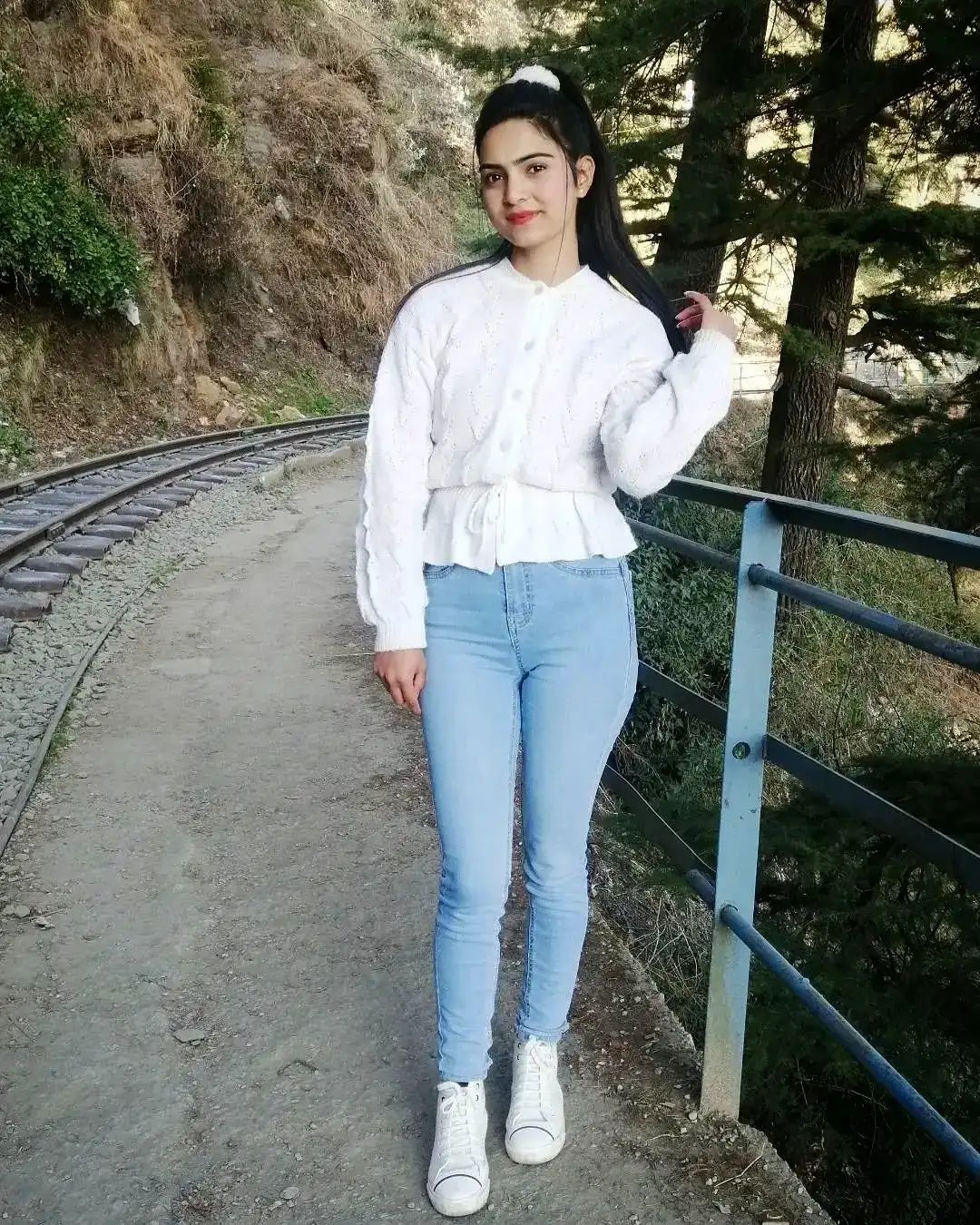 Call Girls In Allahabad